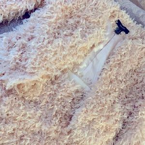 Pink feather skirt set